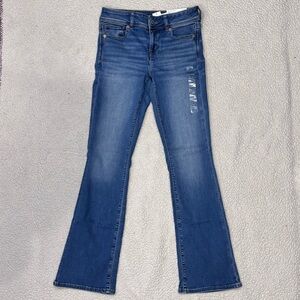 American Eagle Women's Kick Boot Low Rise Jeans Size 4 Regular Medium Wash NWT